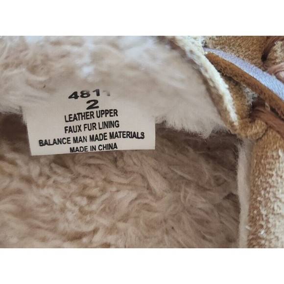 Minnetonka Kid's Light Brown Upper Leather Slipper Shoes Slip On Comfy Size 2 - Picture 6 of 6